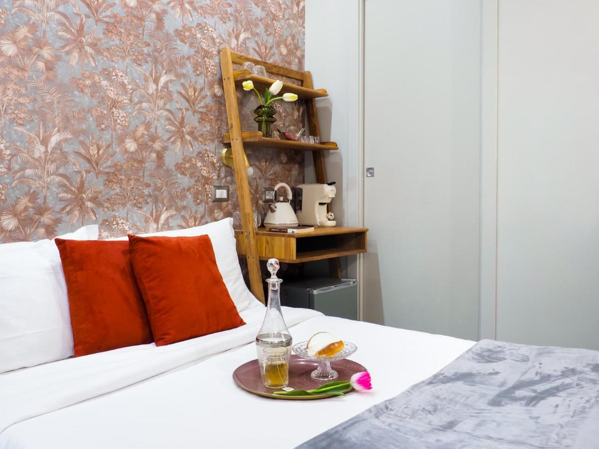 C'Est La Vie Suites Roma Eksteriør bilde
