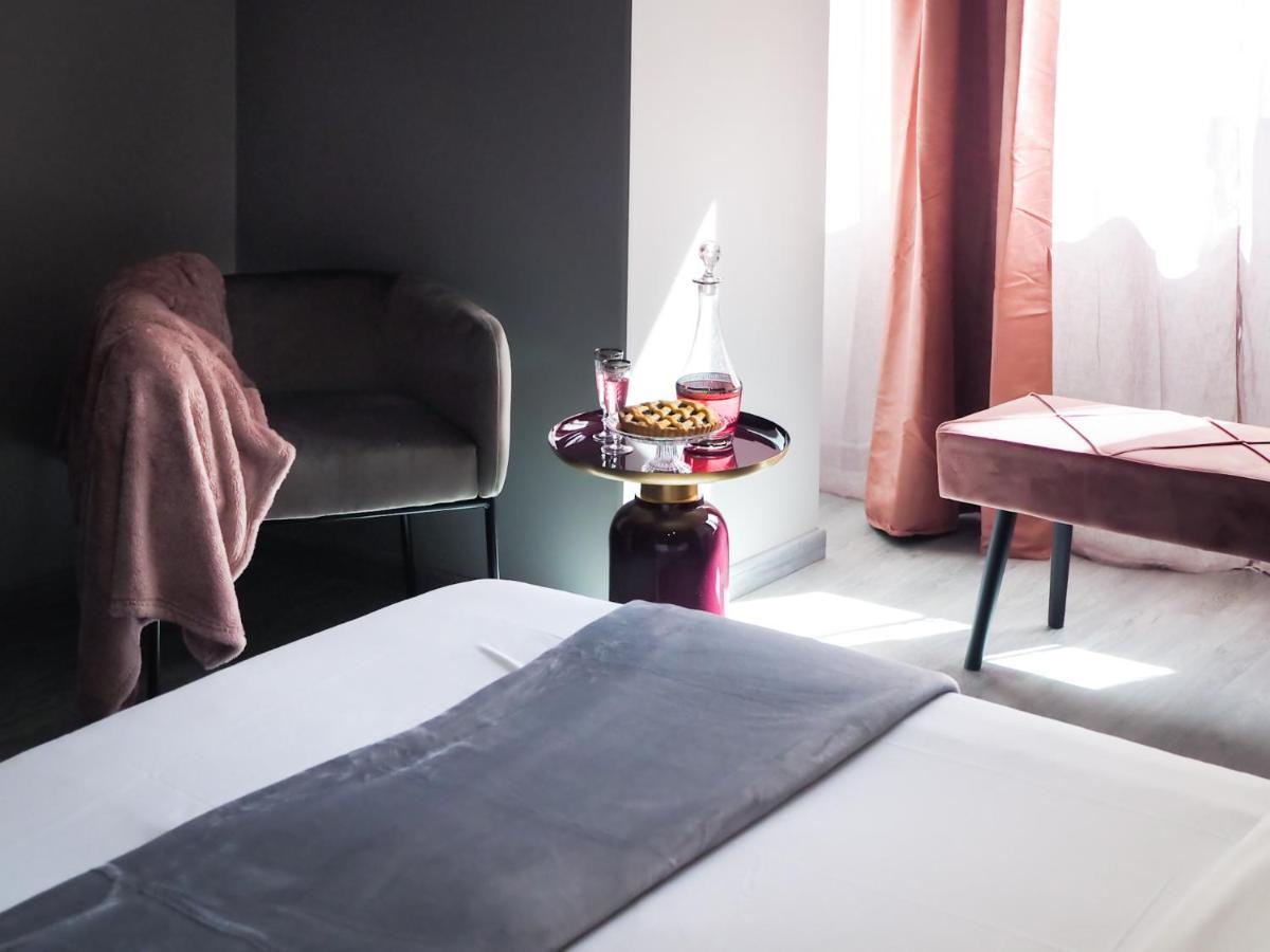 C'Est La Vie Suites Roma Eksteriør bilde
